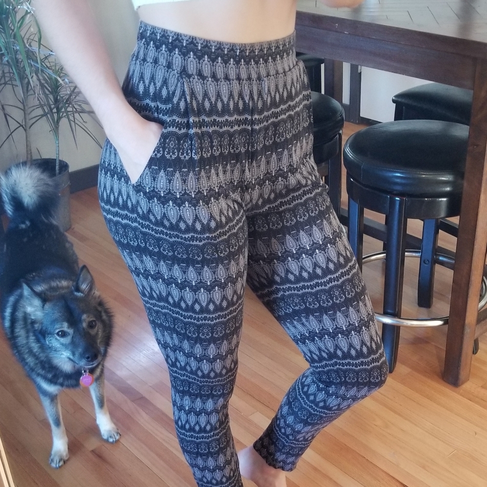 4 for $20 ~ Garage pants